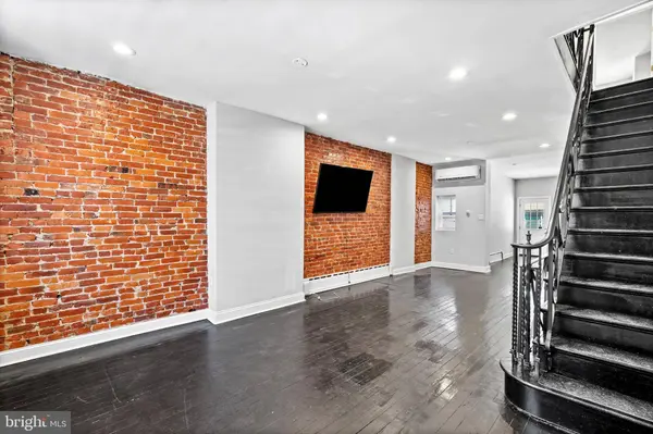 2510 E SOMERSET ST, Philadelphia, PA 19134