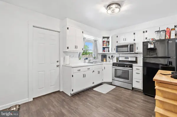 3408 ARTHUR ST, Philadelphia, PA 19136