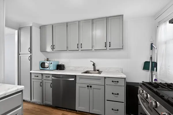 129 E 13th Avenue, North Wildwood, NJ 08260-5486