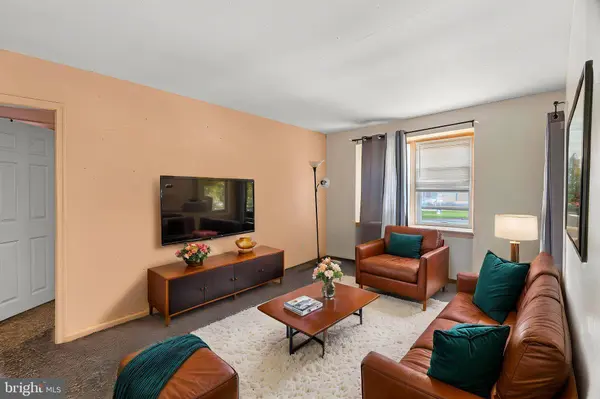 1583 DEVEREAUX AVE, Philadelphia, PA 19149