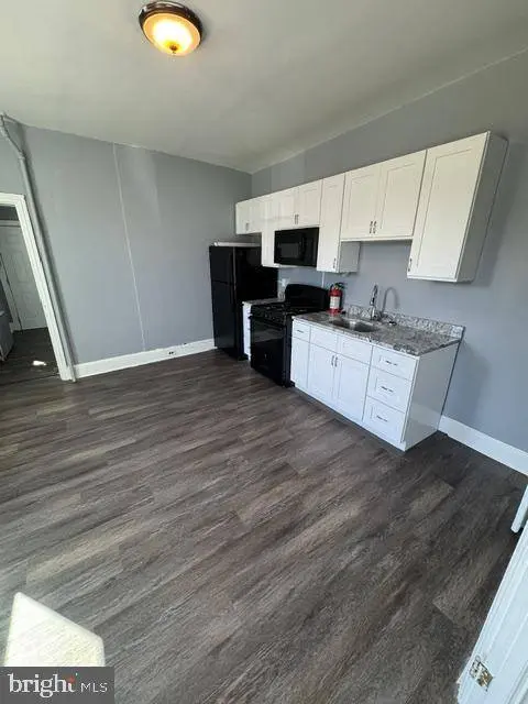 554 PINE ST, Camden, NJ 08103