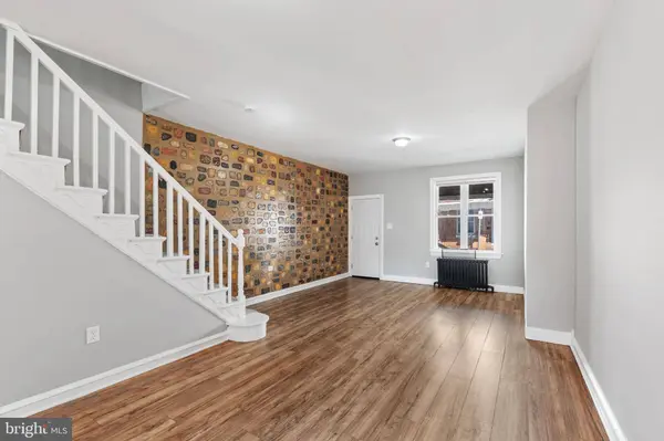 832 E WESTMORELAND ST, Philadelphia, PA 19134