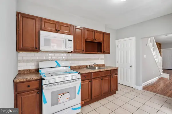 832 E WESTMORELAND ST, Philadelphia, PA 19134