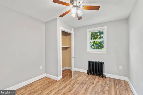 832 E WESTMORELAND ST, Philadelphia, PA 19134