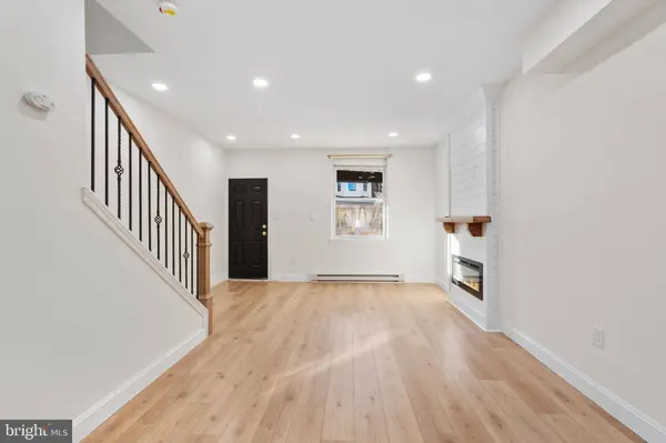 4043 N 8TH ST, Philadelphia, PA 19140