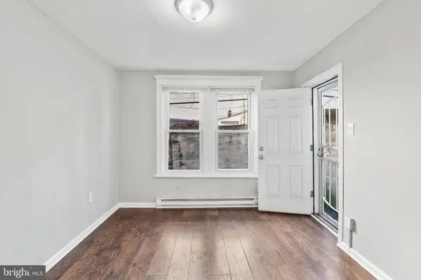 2117 PIERCE ST, Philadelphia, PA 19145