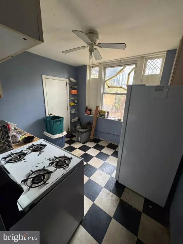 1933 E ALBERT ST, Philadelphia, PA 19125