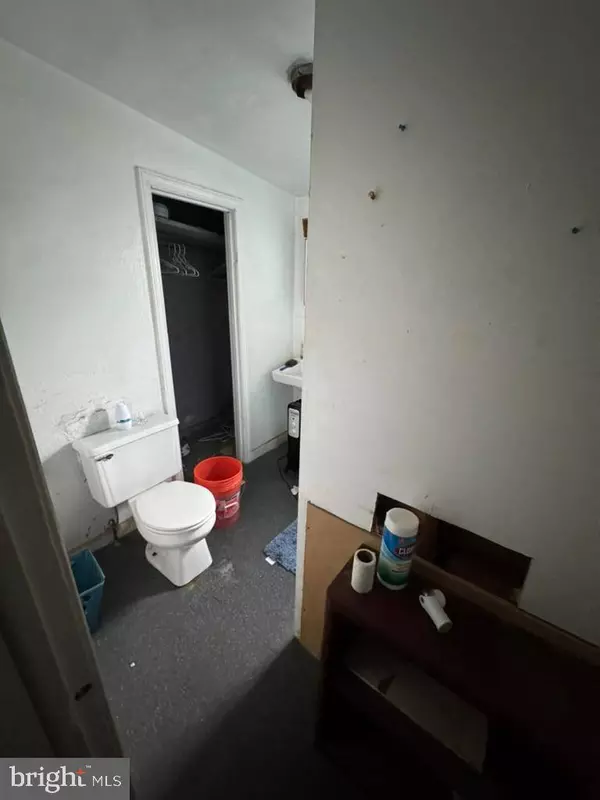 1933 E ALBERT ST, Philadelphia, PA 19125