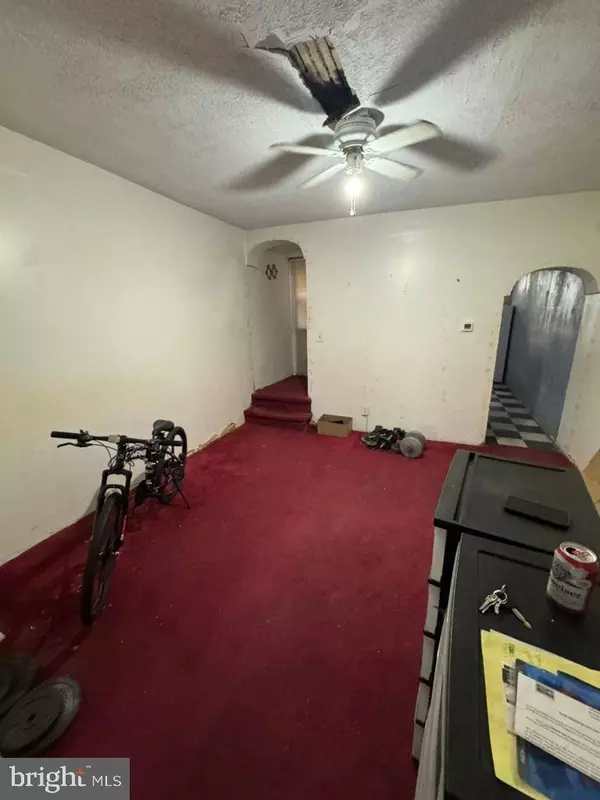 1933 E ALBERT ST, Philadelphia, PA 19125