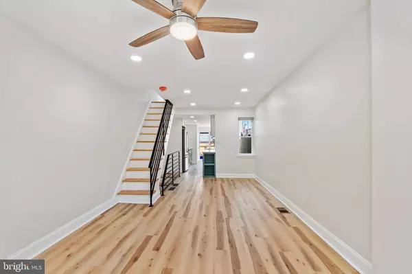 2207 E ALBERT ST, Philadelphia, PA 19125