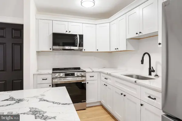 1118 BROWN ST, Chester, PA 19013