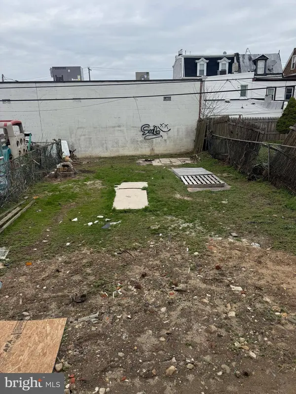 2713 PRATT ST, Philadelphia, PA 19137