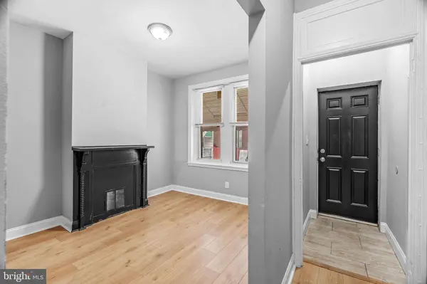 2461 N GARNET ST, Philadelphia, PA 19132