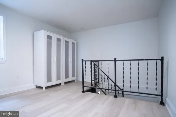 1221 N RANDOLPH ST, Philadelphia, PA 19122