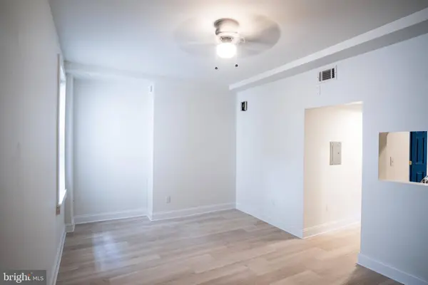 1221 N RANDOLPH ST, Philadelphia, PA 19122