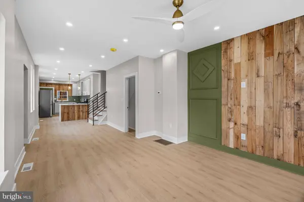 4259 SALMON ST, Philadelphia, PA 19137