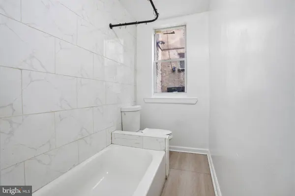 3462 N FRONT ST #1, Philadelphia, PA 19140