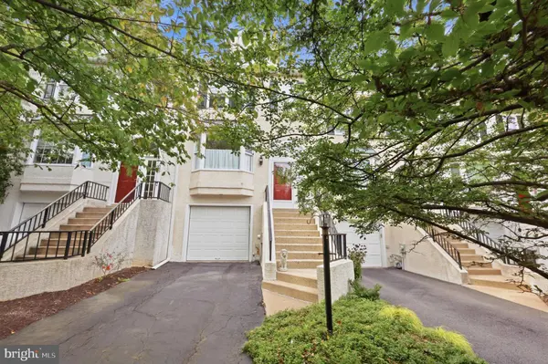 3041 MITCHELL CT #, Lafayette Hill, PA 19444