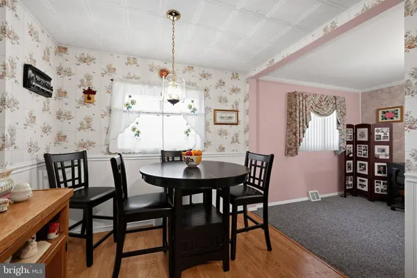 4210 FAIRDALE RD, Philadelphia, PA 19154