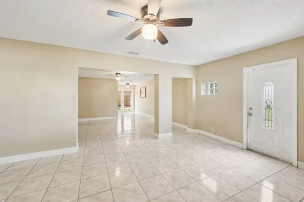 1520 SW 47th Ter, Fort Lauderdale, FL 33317-5625