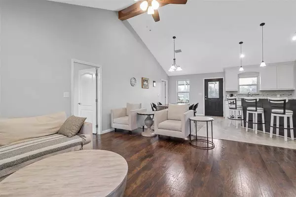 184 Oscar Cole Street, Callisburg, TX 76240