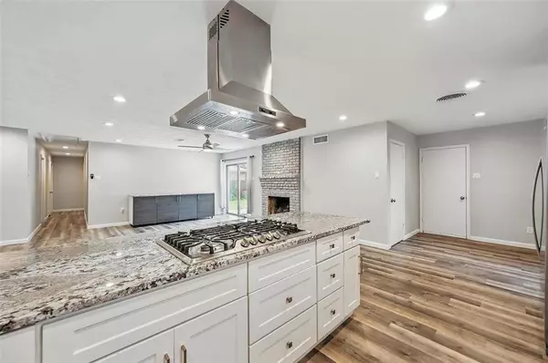 8434 Sweetwood Drive, Dallas, TX 75228