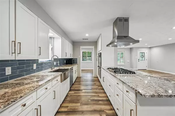 8434 Sweetwood Drive, Dallas, TX 75228