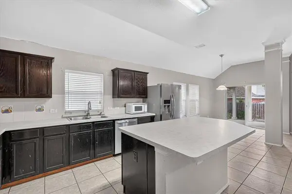 419 Red Sage Lane, Duncanville, TX 75137