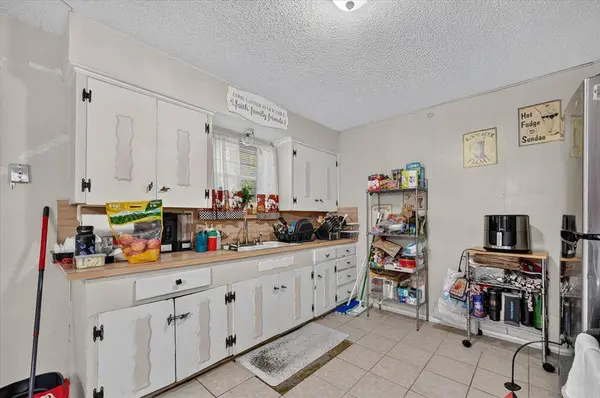 3320 Shorewood Drive, Mesquite, TX 75150