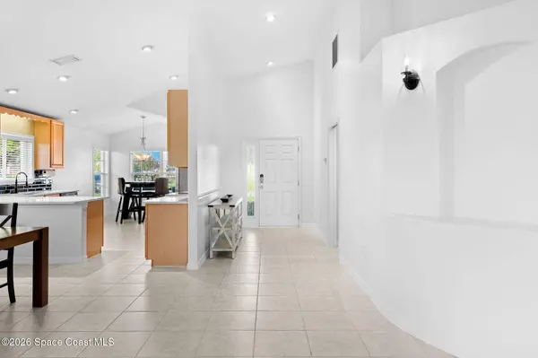 3162 Siderwheel DR, Rockledge, FL 32955