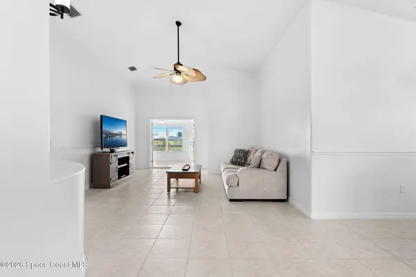 3162 Siderwheel DR, Rockledge, FL 32955