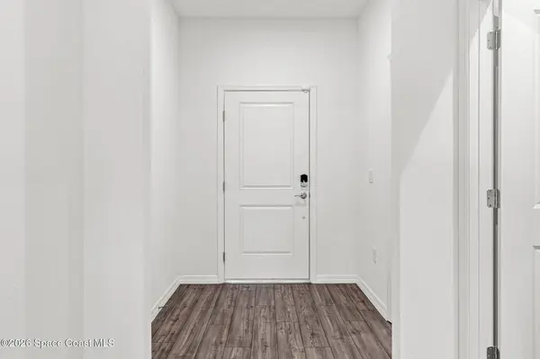 1359 Woodline DR, Deland, FL 32720