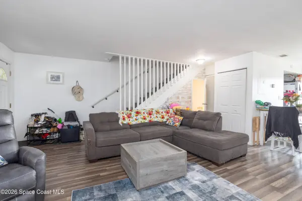 1300 Arlington LN NE #116, Palm Bay, FL 32905