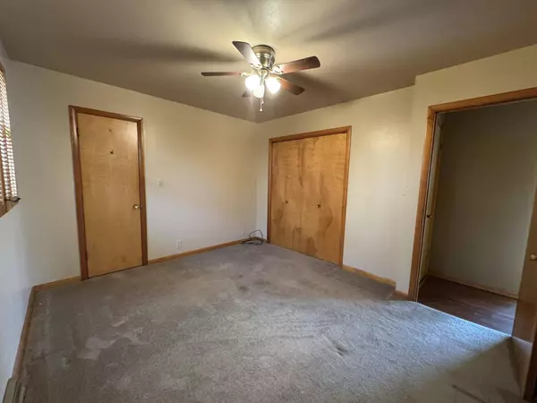 104 Maple AVE, California, MO 65018