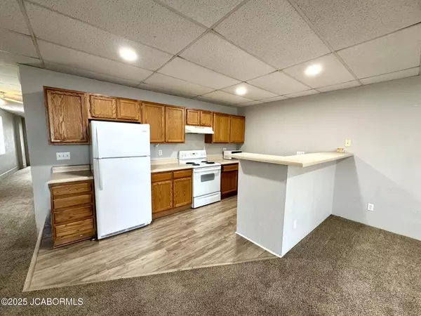 501 N HIGH STREET, California, MO 65018