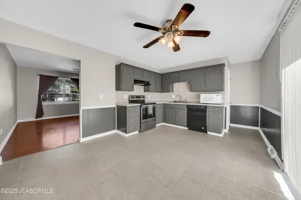 5305 BAGNALL DRIVE, Jefferson City, MO 65109