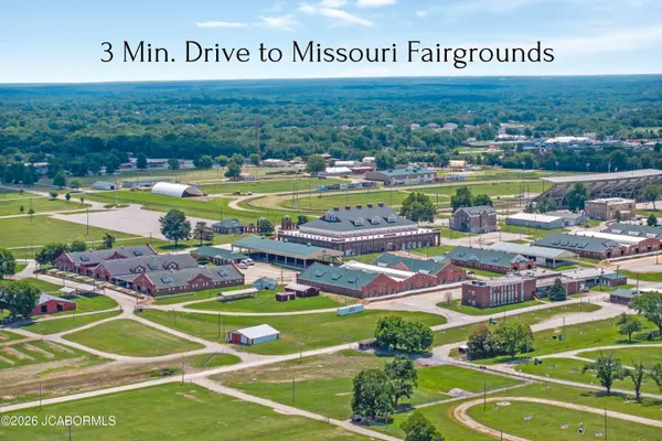 1818 S CARR AVENUE #1818 & 1820, Sedalia, MO 65301