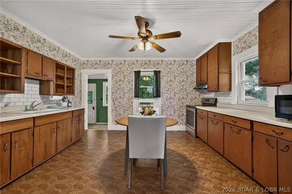 171 School ST, Latham, MO 65050