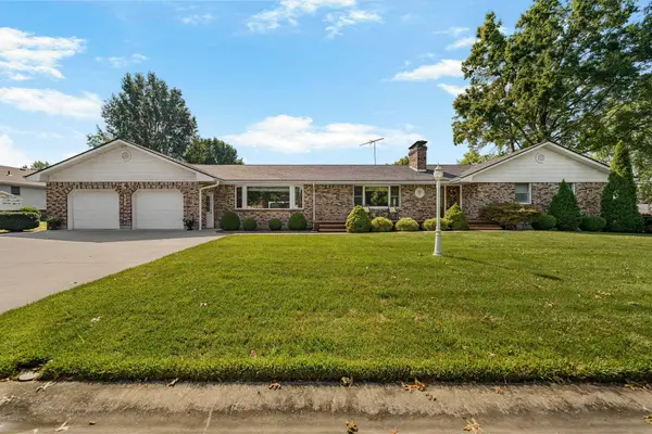 502 Lawn DR