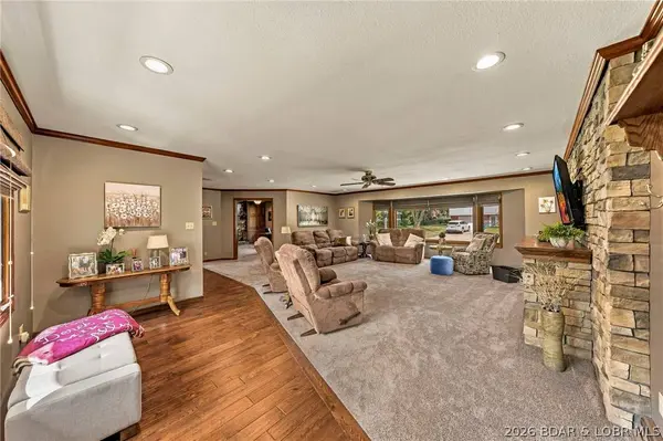 502 Lawn DR, Tipton, MO 65081