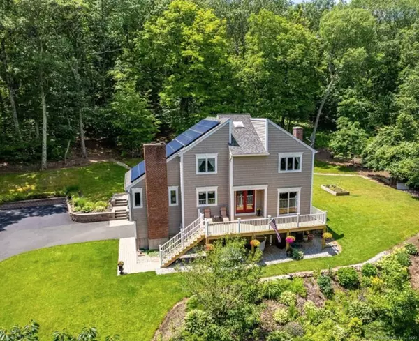 2 Pent Road, Bloomfield, CT 06002