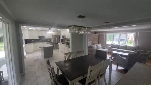 94 Harvest Hill Road, Berlin, CT 06037