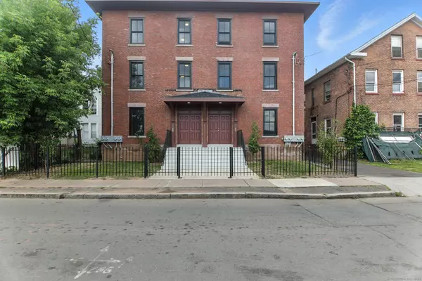 45 Squire Street, Hartford, CT 06106