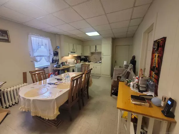 114 Shultas Place, Hartford, CT 06114