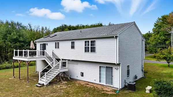 45 East Wintonbury Avenue, Bloomfield, CT 06002