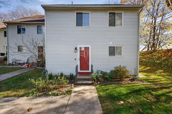 30 Larkspur Drive #30, Cromwell, CT 06416