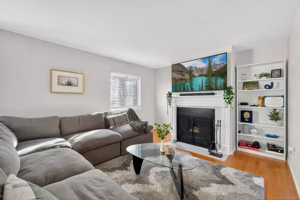 30 Larkspur Drive #30, Cromwell, CT 06416