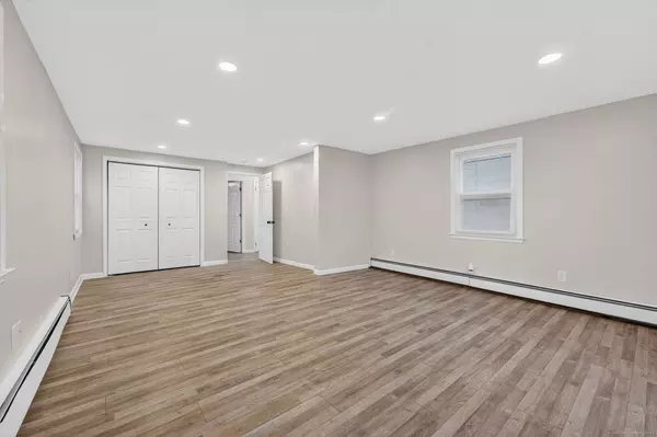 86 Buell Street, New Britain, CT 06051