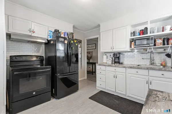35 Woodstock Street, Hartford, CT 06112