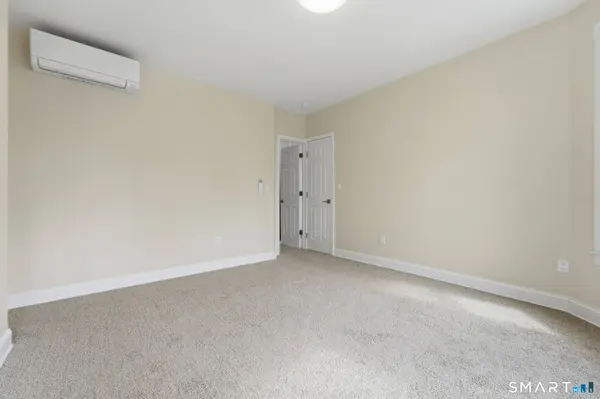 41 Center Street, Hartford, CT 06120